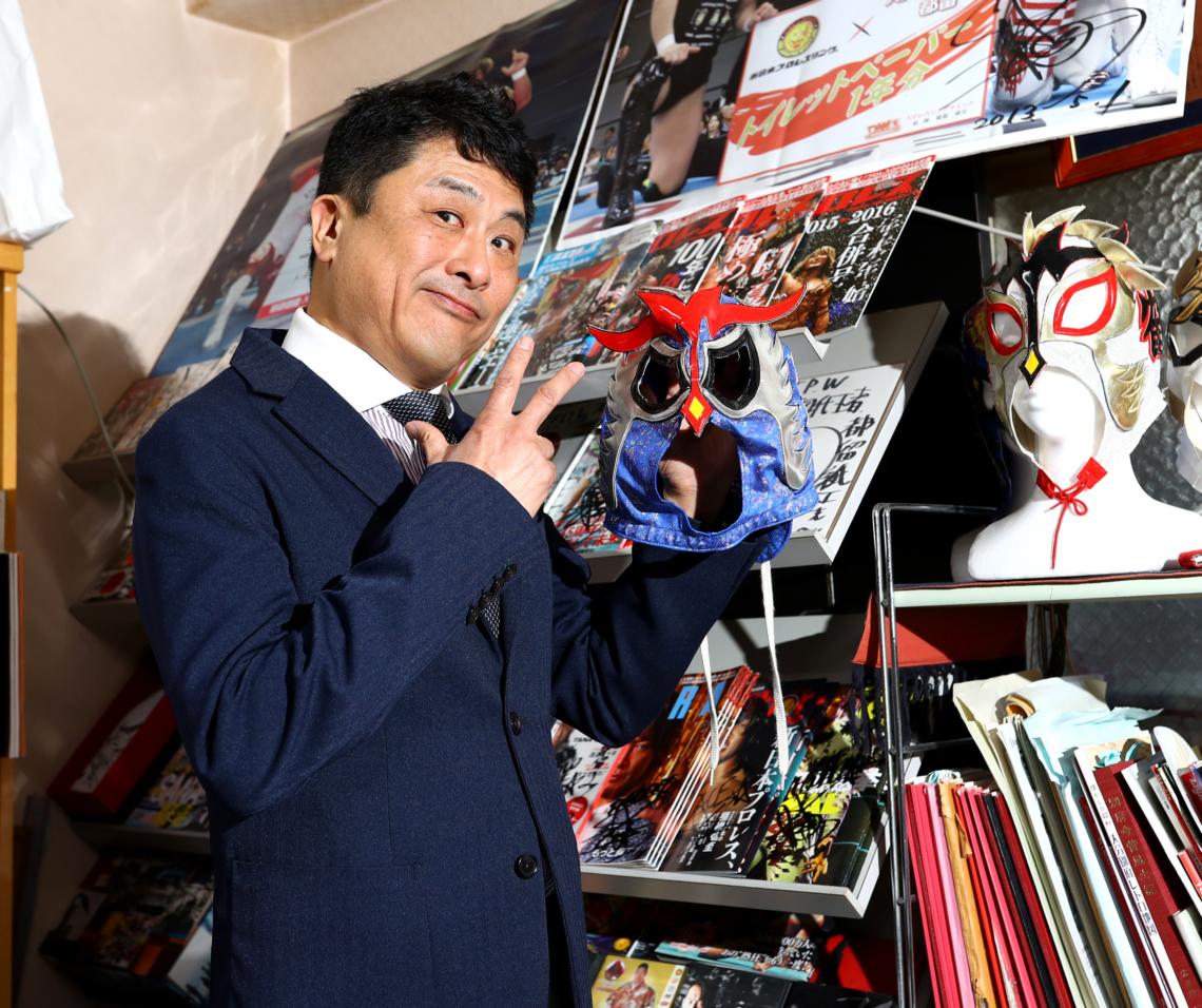 「プロレスは人生の縮図」と話す都留慎治さん