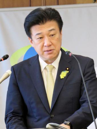 記者会見する木原防衛相＝２日午前、防衛省