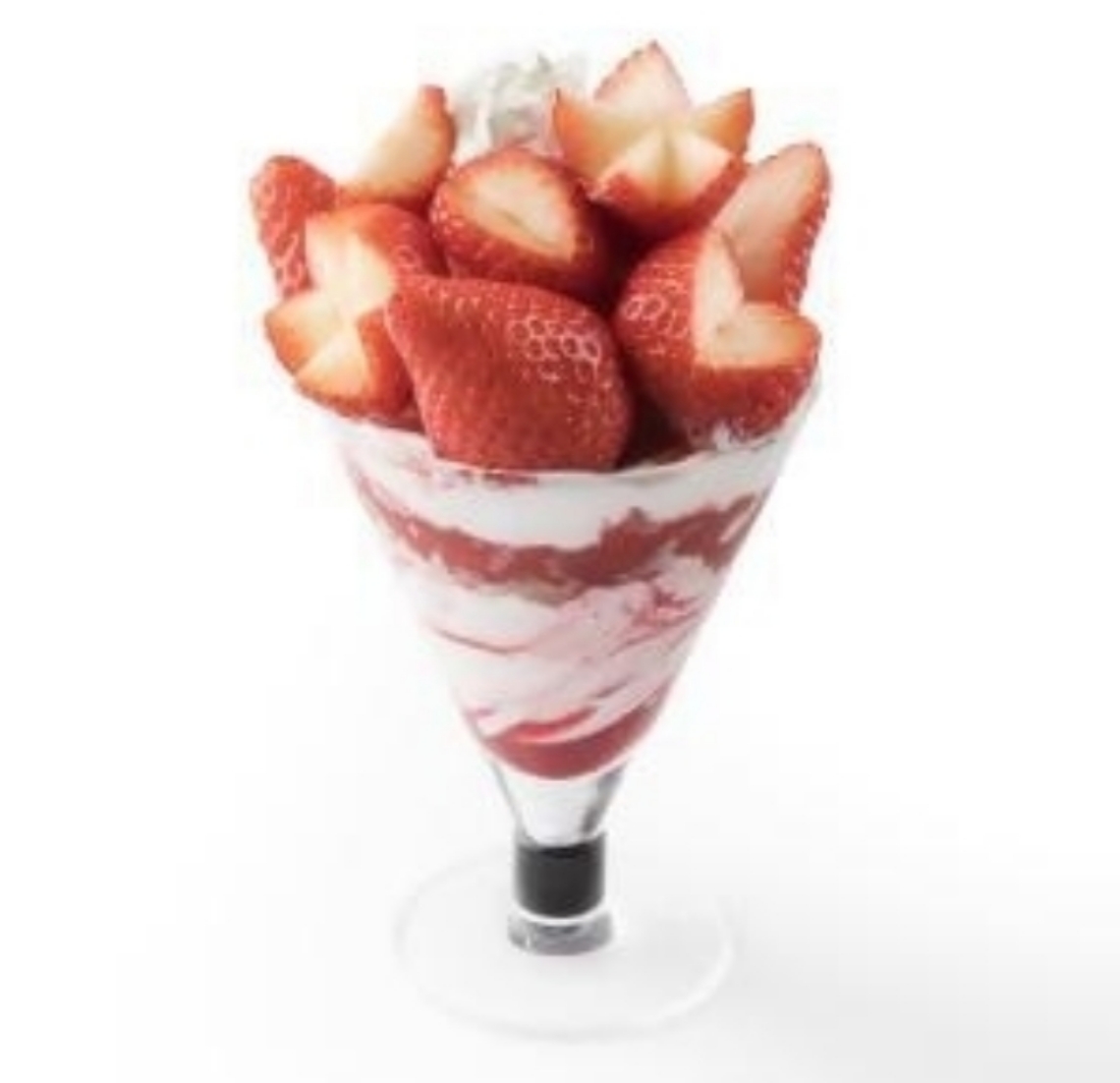 新宿高野が１月に販売したベリーツを使ったパフェ