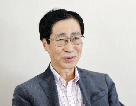 インタビューに答える元農林水産事務次官の奥原正明氏