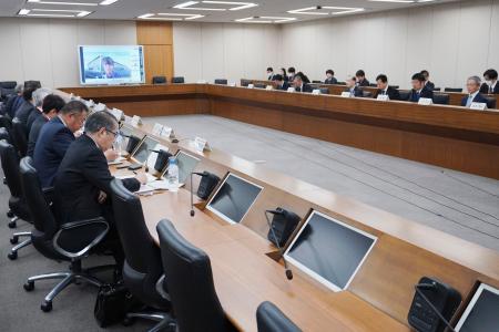 「ワット・ビット連携」の初会合＝２１日午前、総務省