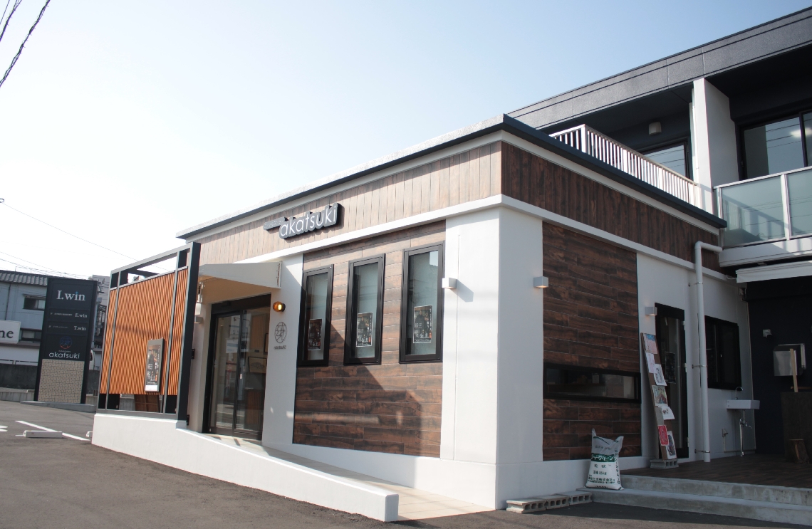 別府市上人仲町に４月オープンするギャラリー「ａｋａｔｓｕｋｉ」
