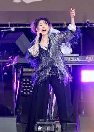 明菜さん熱唱「生きてたぞ！」 - 大分のニュースなら 大分合同新聞