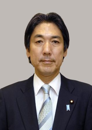 城内実経済安保相