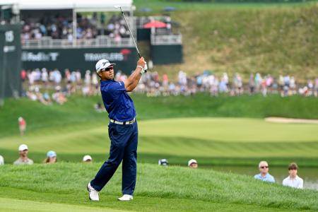 第３ラウンド、通算１オーバーで５１位の松山英樹＝ＴＰＣリバーハイランズ（共同）