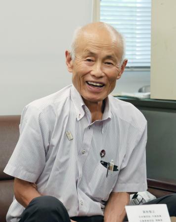 記者会見に同席した被団協の箕牧智之代表委員＝１８日午後、広島県庁