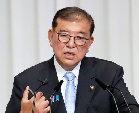 参院選の結果を受け、記者会見する自民党総裁の石破首相＝２１日午後、東京・永田町の党本部