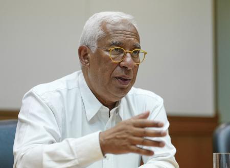 単独インタビューに応じるＥＵのコスタ大統領