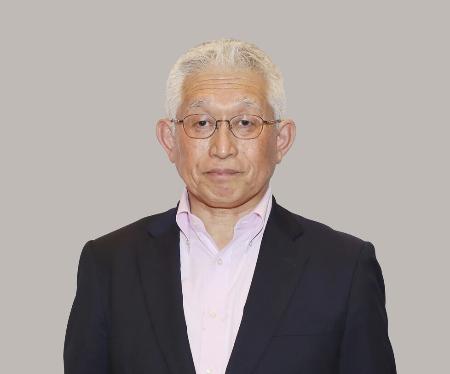 泉房穂氏