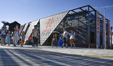 大阪・関西万博のアンゴラ館＝２２日、大阪市此花区の夢洲
