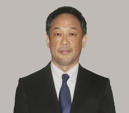 望月良男氏