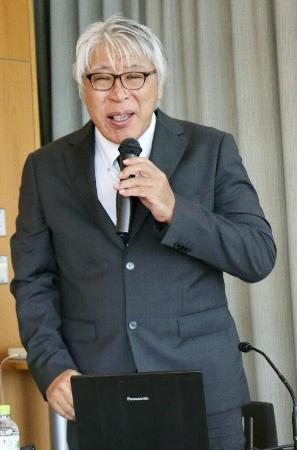 記者会見する信州大の奥山隆平教授＝３１日午後、東京都内