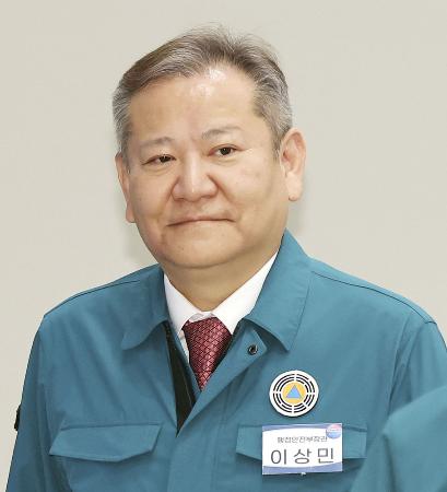 李祥敏前行政安全相（聯合＝共同）