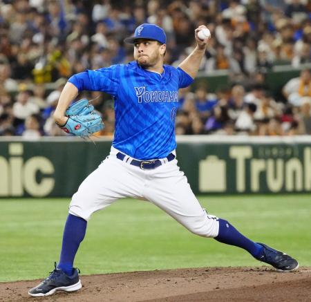 巨人戦に先発し６回３失点で６勝目を挙げたＤｅＮＡのケイ＝東京ドーム