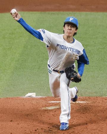 西武戦に先発し８回無失点で自己最多の７勝目を挙げた日本ハム・北山＝エスコンフィールド