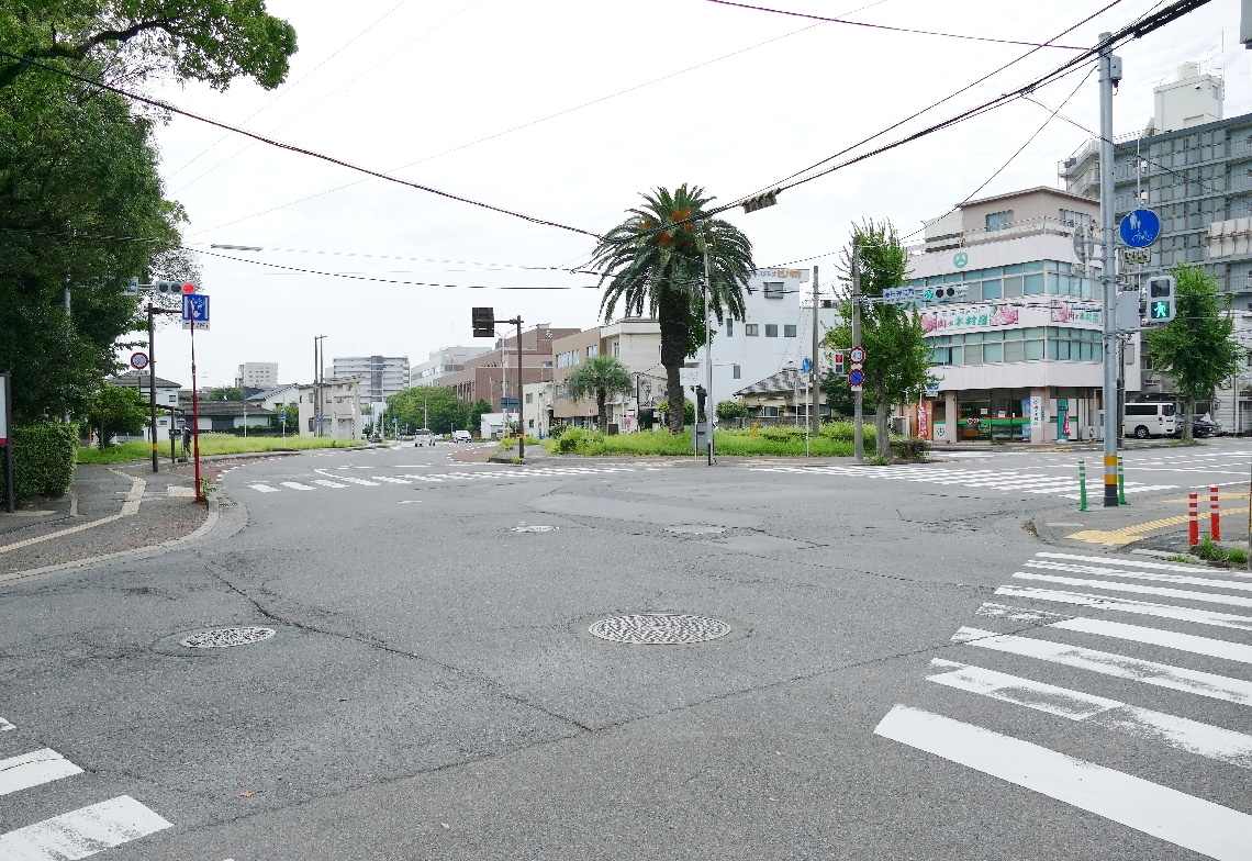 ８０年前に空襲があった大分市街地西部＝大分市勢家町