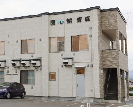 青森市が入居者への訪問介護について改善を指導した有料老人ホーム「医心館」＝１０日、青森市