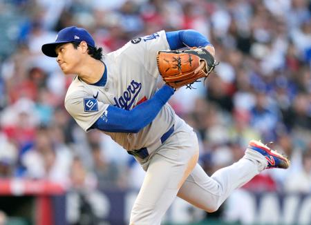 エンゼルス戦に先発登板したドジャース・大谷＝アナハイム（共同）
