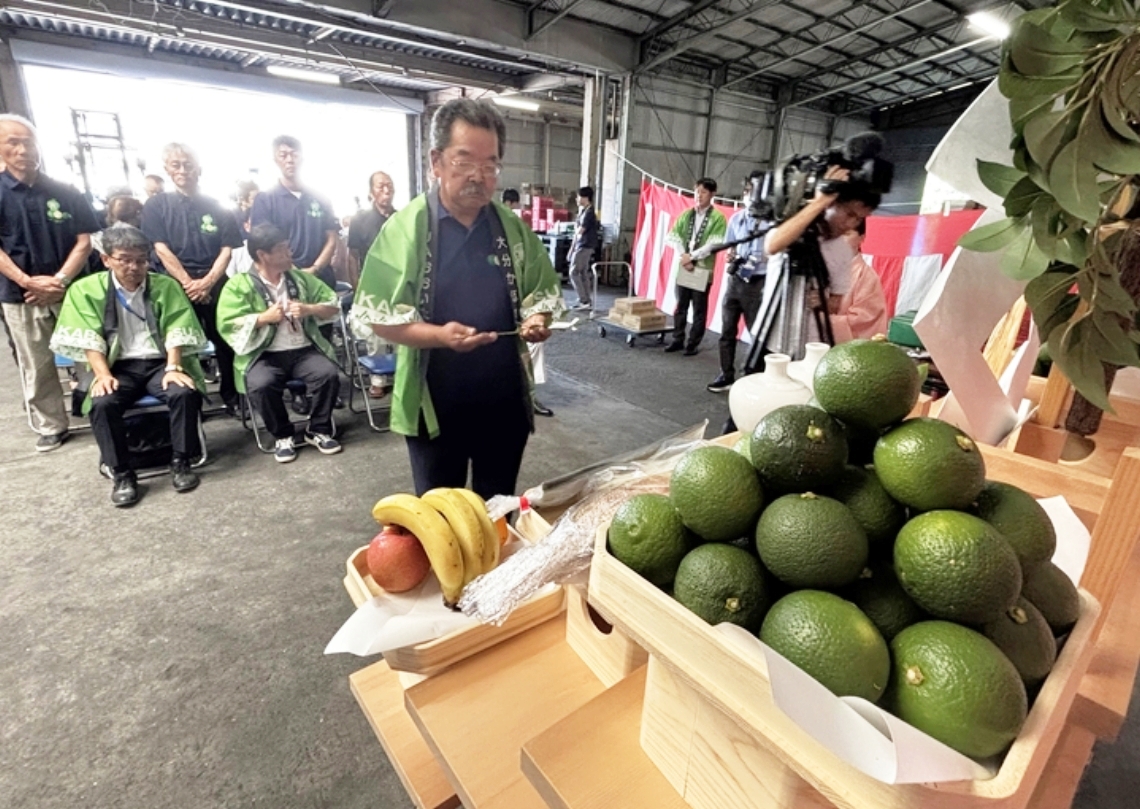 神事で作業の安全や豊作を祈願＝竹田市飛田川