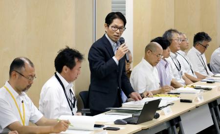 北海道庁で開かれた「ヒグマ対策関係者会議」＝２１日午前