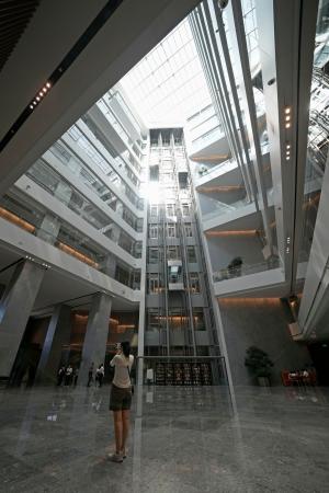 日本の建築設計大手が再生した複合施設＝７日、北京（共同）