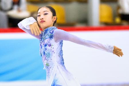 女子フリーで演技する岡田芽依＝リガ（ＩＳＵ提供・ゲッティ＝共同）