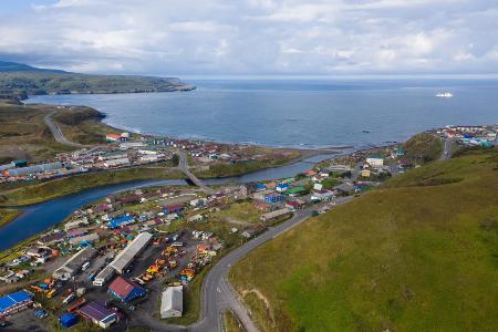 北方領土・択捉島の中心集落＝２０１９年９月（タス＝共同）