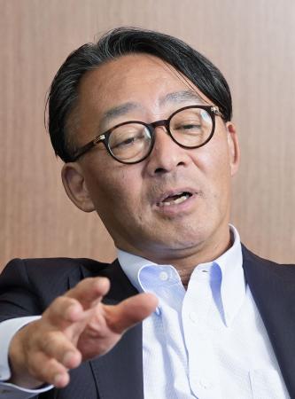 インタビューに答えるＪＲ東日本の喜勢陽一社長