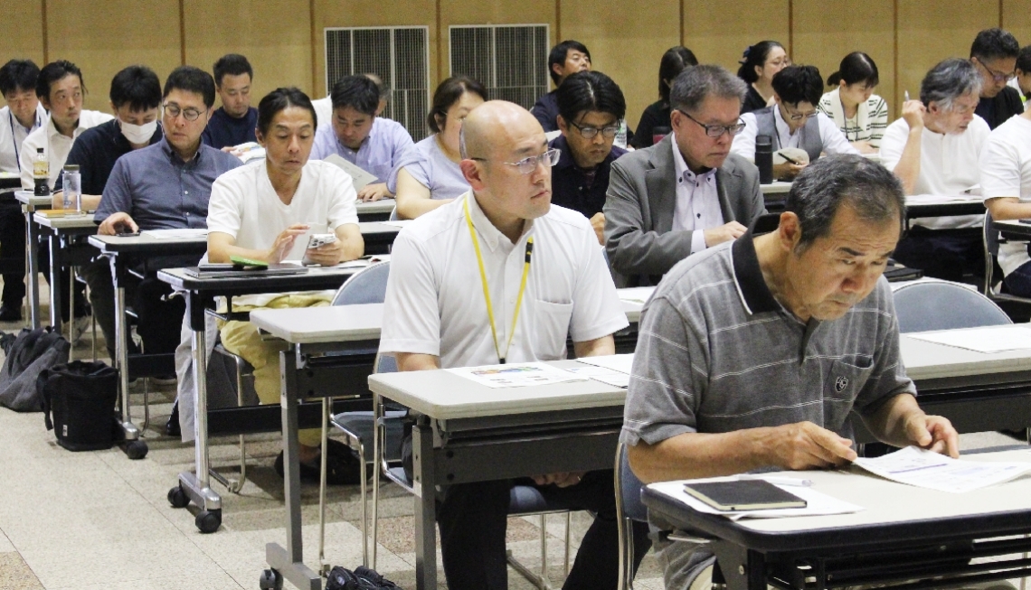 県庁であった越境ＥＣサイトの説明会