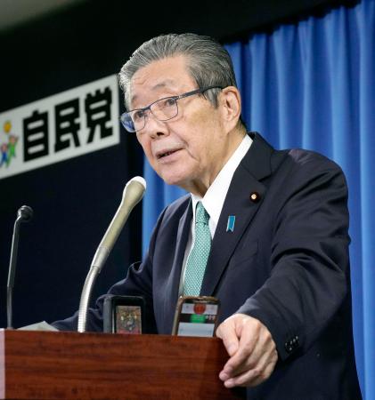 記者会見する自民党の森山幹事長＝２６日午前、東京・永田町の党本部