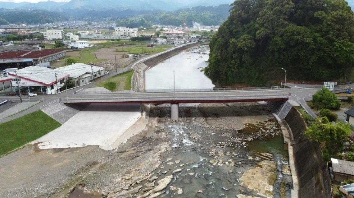 三郎丸橋の完成イメージ写真（県日田土木事務所提供）