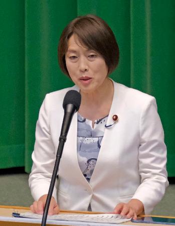 共産党の第６回中央委員会総会で発言する田村委員長＝３日午前、東京都渋谷区の党本部