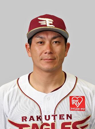 楽天の岡島豪郎外野手