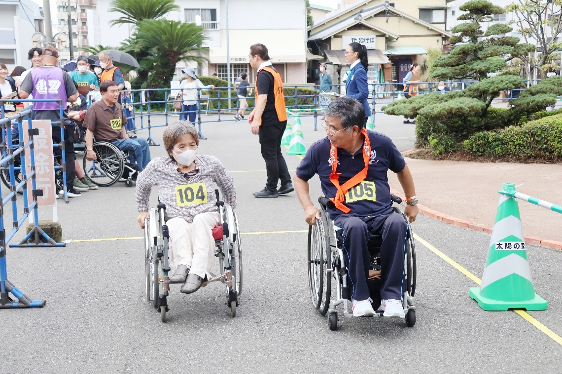 ギネス世界記録に挑戦する参加者