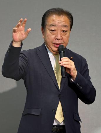 福岡市で講演する立憲民主党の野田代表＝５日午後