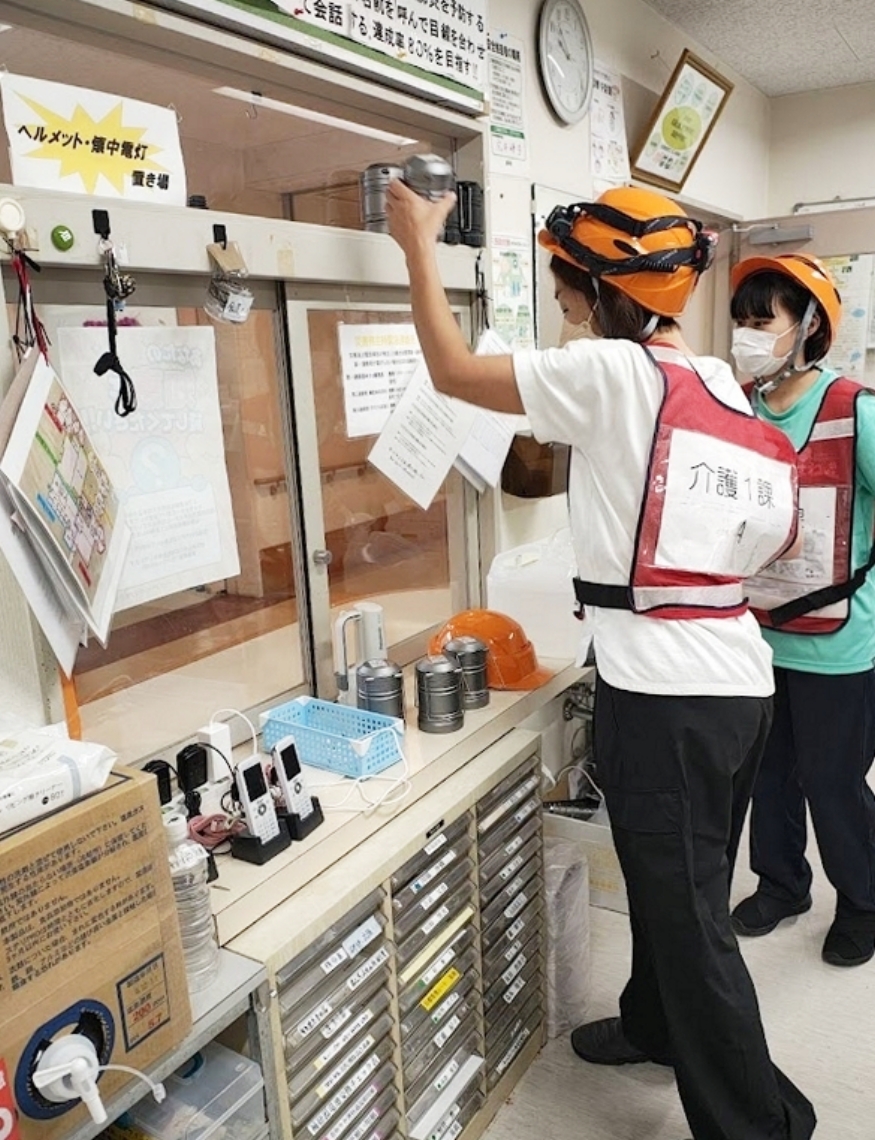 玖珠町の老健施設で「逆ピラミッド型」の防災体制づくり 災害時、上司