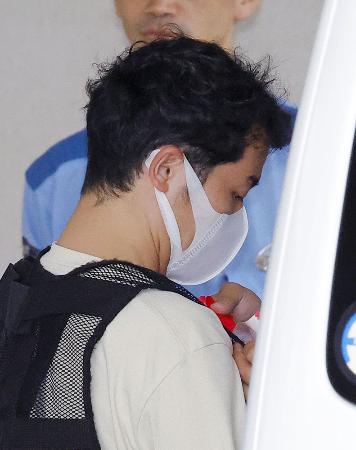 小瀬村史也容疑者＝７月