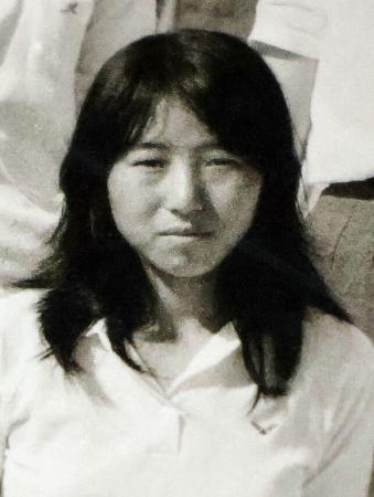 安福久美子容疑者（高校の卒業アルバムから）