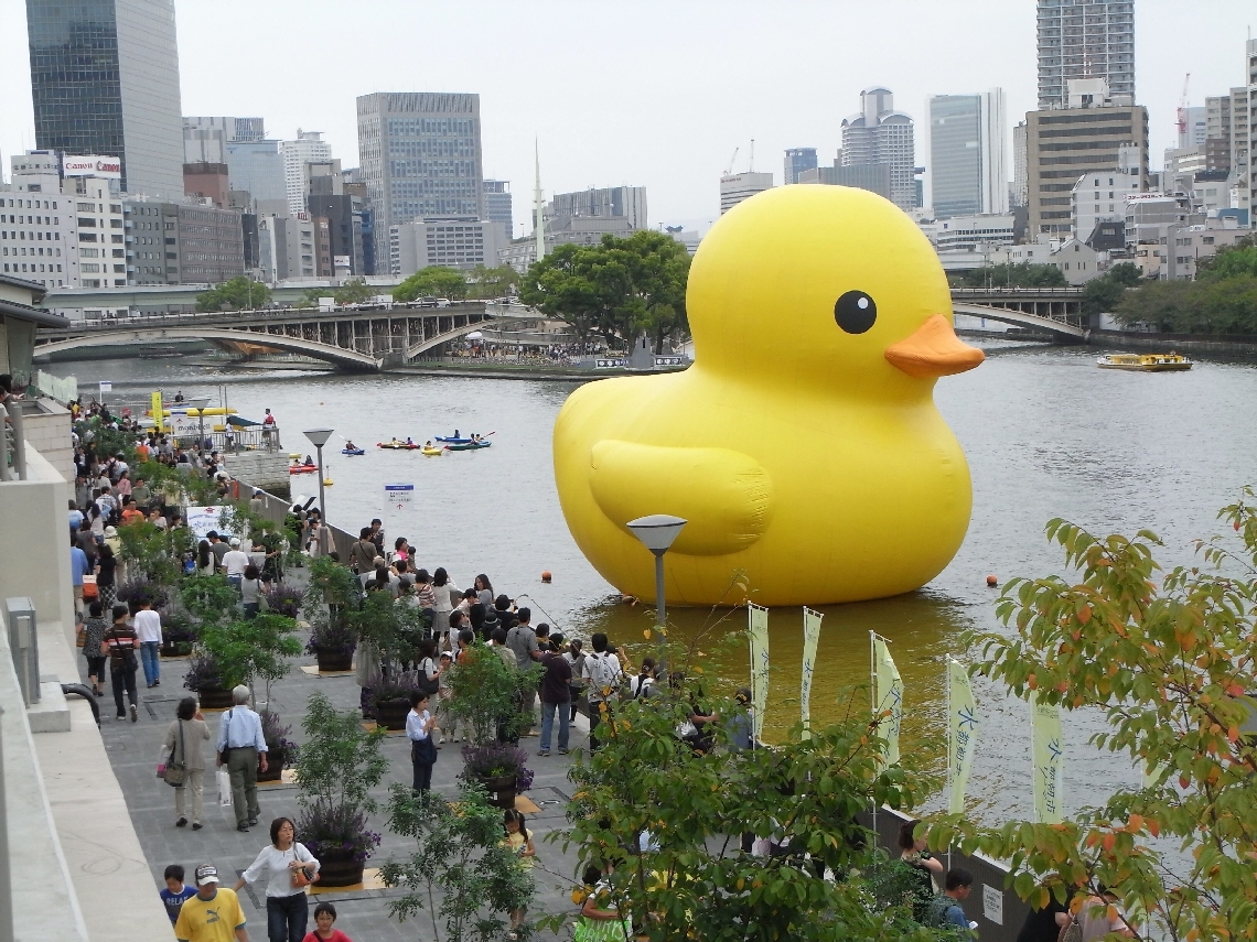 ２００９年に大阪市で展示されたラバー・ダック