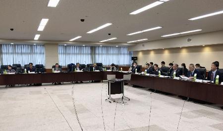 国交省で開かれた国内航空路線に関する有識者会議＝５日午後、東京都千代田区