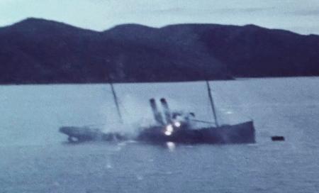 特攻や空襲の映像18点公開 - 大分のニュースなら 大分合同新聞