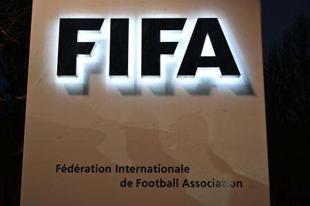 国際サッカー連盟（ＦＩＦＡ）のロゴ＝１１月（ゲッティ＝共同）