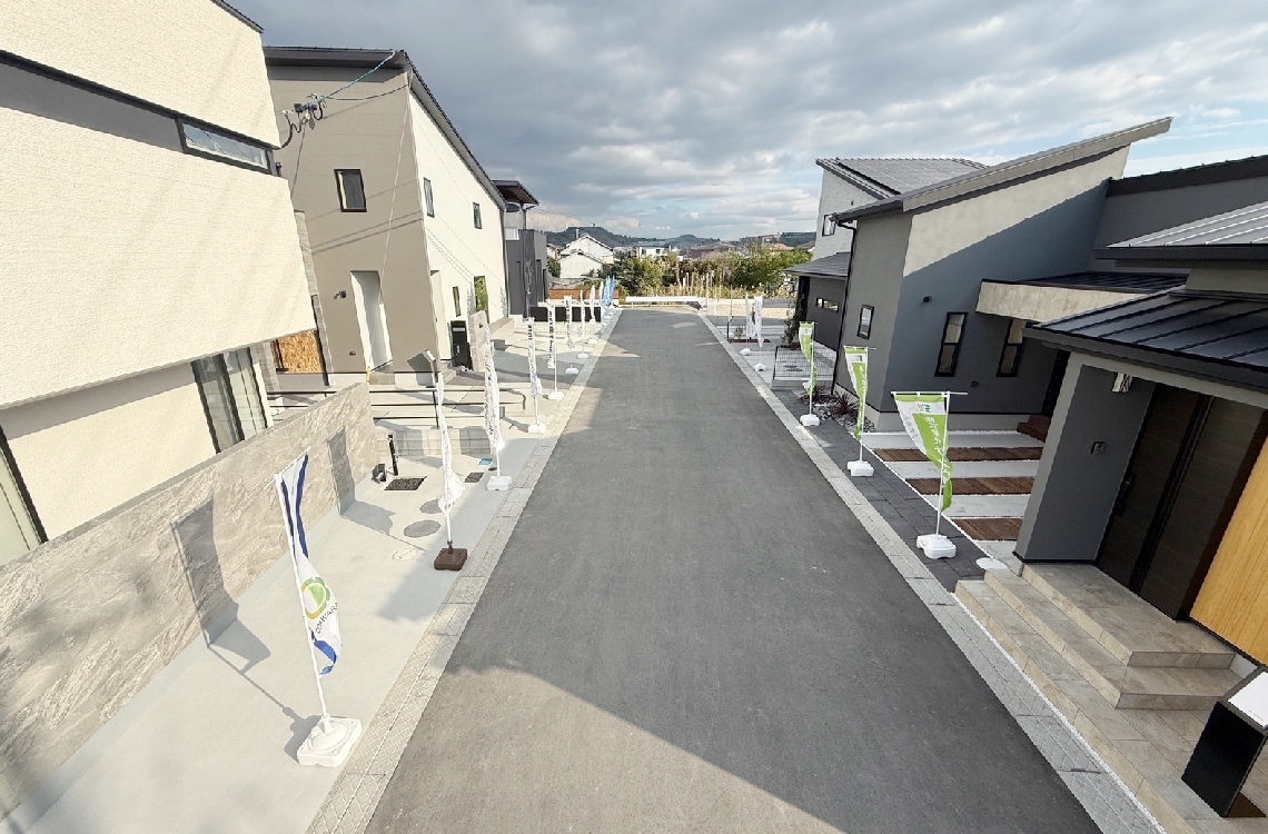 地場工務店５社がつくった合同展示場「シラタウン別保」