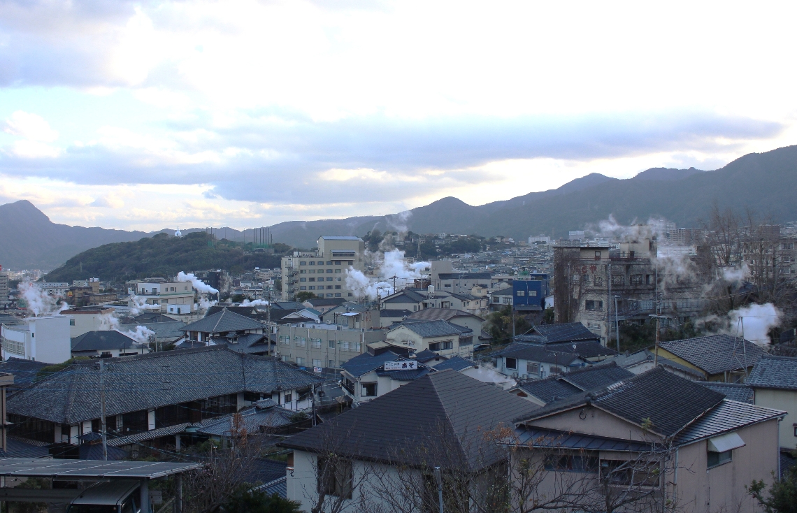 湯煙が上る鉄輪地区