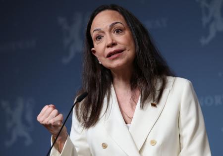 ベネズエラの野党指導者マリア・コリナ・マチャド氏＝２０２５年１２月１１日、ノルウェー・オスロ（ロイター＝共同）