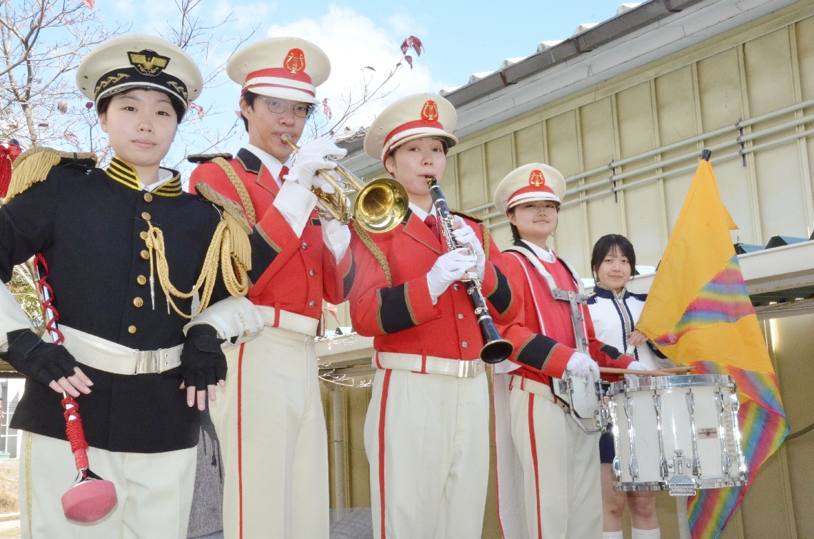 別府商業高時代から受け継いでいる別府翔青高のマーチングのユニホーム