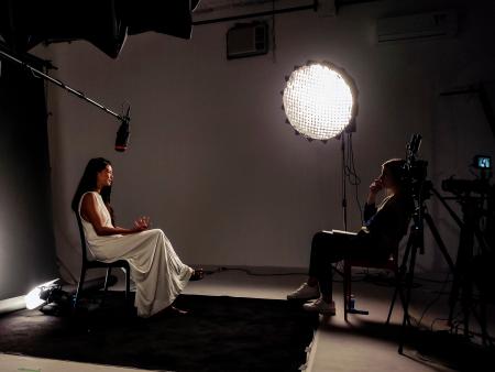 映画「母性って便利な言葉ですね。」の一場面（Ｃ）２０２４　Ｂａｎａｎｅｉｒａ　Ｆｉｌｍｅｓ