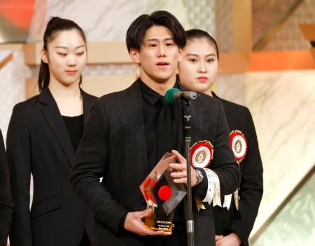 「テレビ朝日ビッグスポーツ賞」の表彰式に出席した体操の橋本大輝＝９日、東京都内