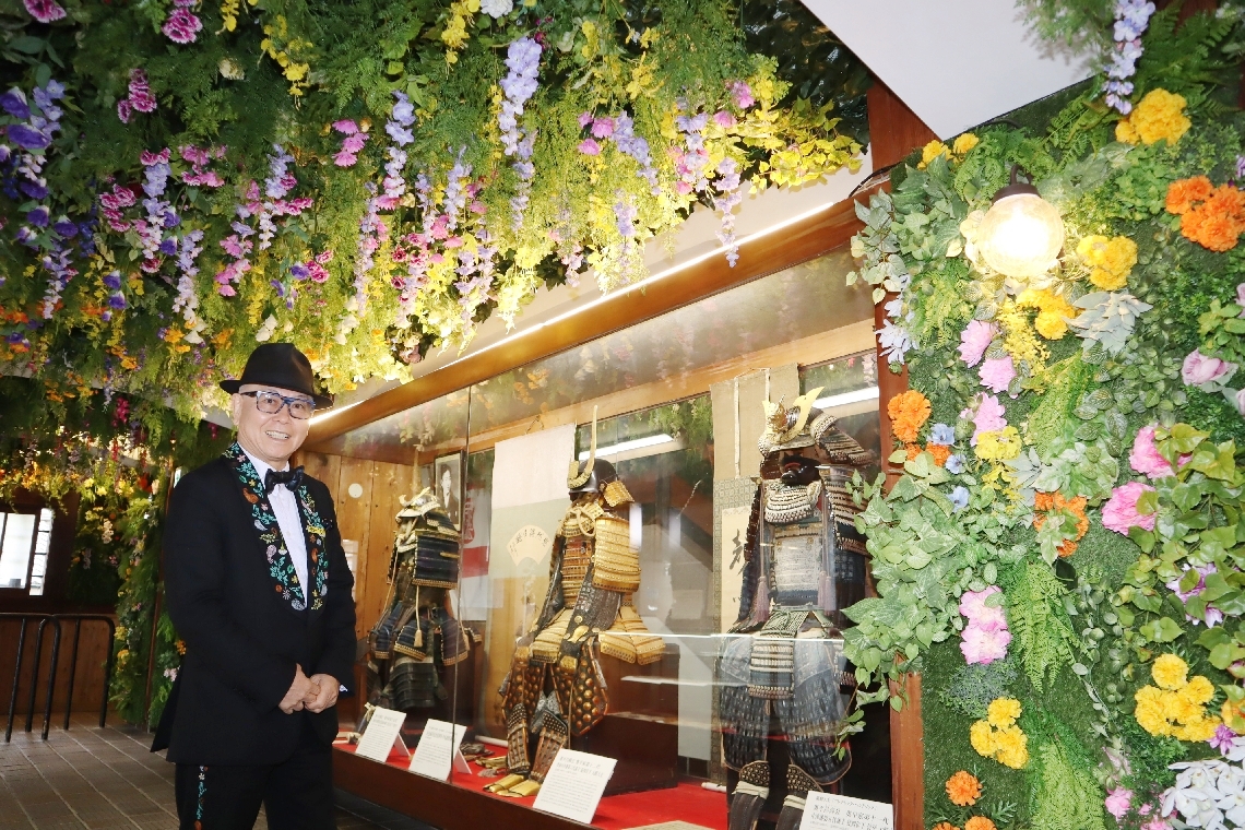 「花城」へのリニューアルのデザインを手がけた石原和幸さん