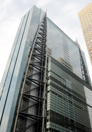 日本テレビ＝東京都港区